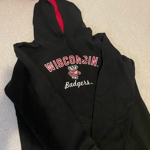wisconsin badgers hoodie